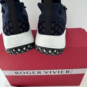 ROGER VIVIER VIV RUN STRASS BUCKLE SNEAKERS. NWT/BOX/DUSTBAG